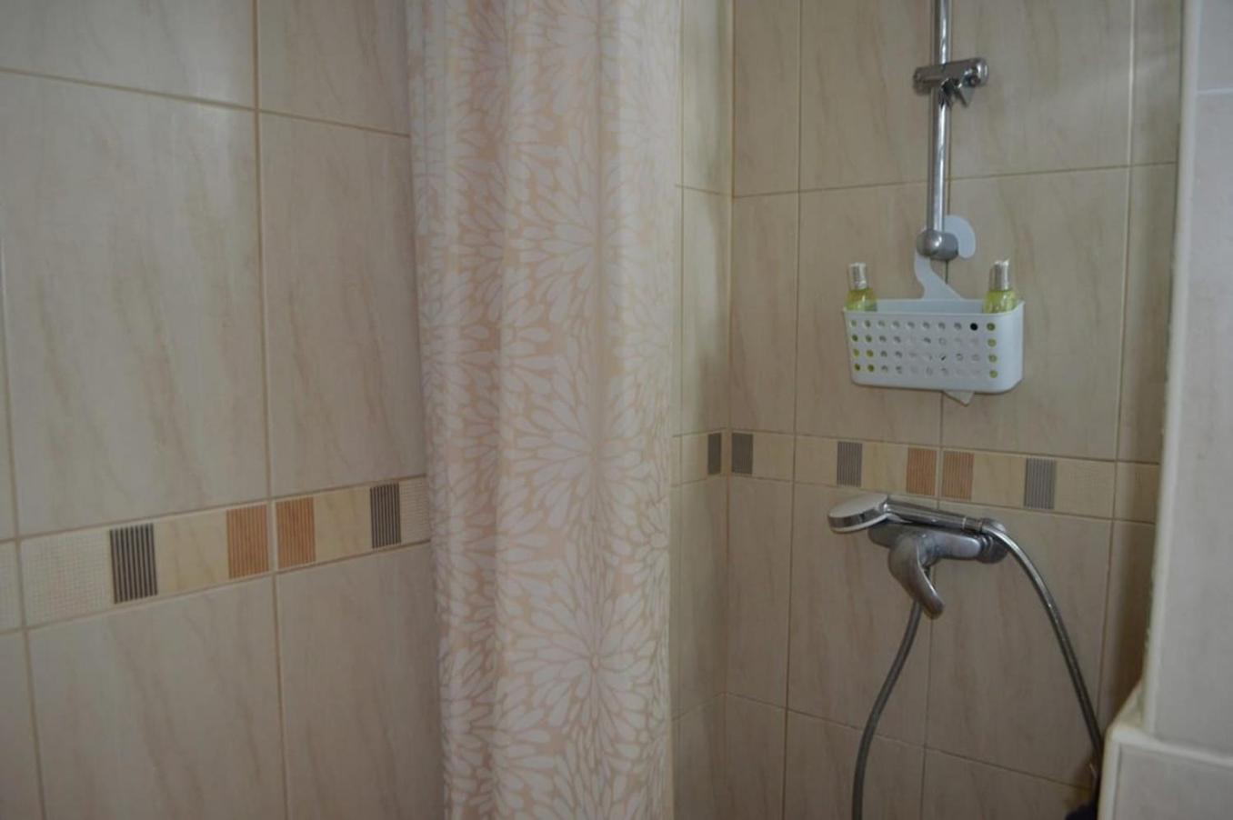 Lovely 1 Bed Apartment In Castle Harbour C108 Лос Кристианос Экстерьер фото