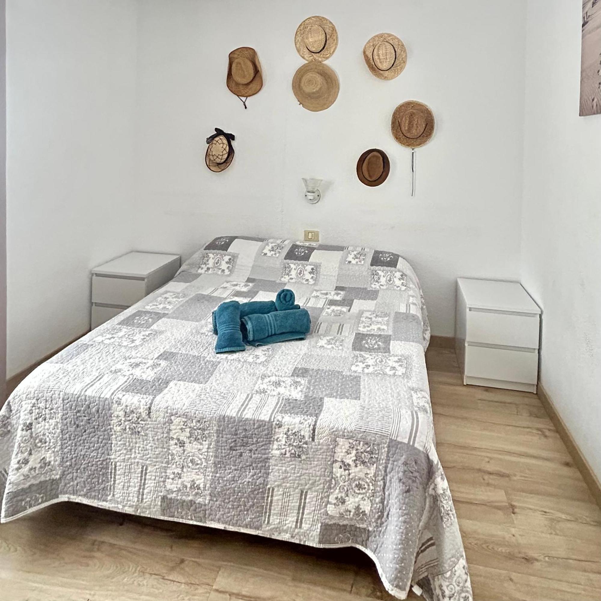 Lovely 1 Bed Apartment In Castle Harbour C108 Лос Кристианос Экстерьер фото